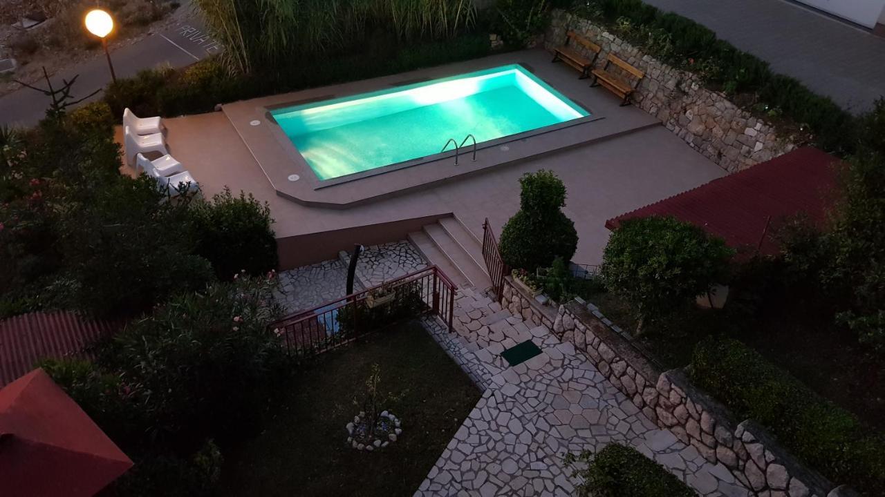 Apartment Katica Crikvenica Exterior foto